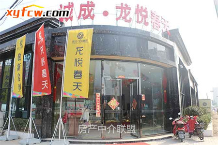 出售泰安实验设备厂家属院2室1厅1卫62平简单装修